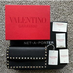 NEW IN BOX AUTHENTIC VALENTINO GARAVANI ROCKSTUD GRAINY CALFSKIN CHAIN